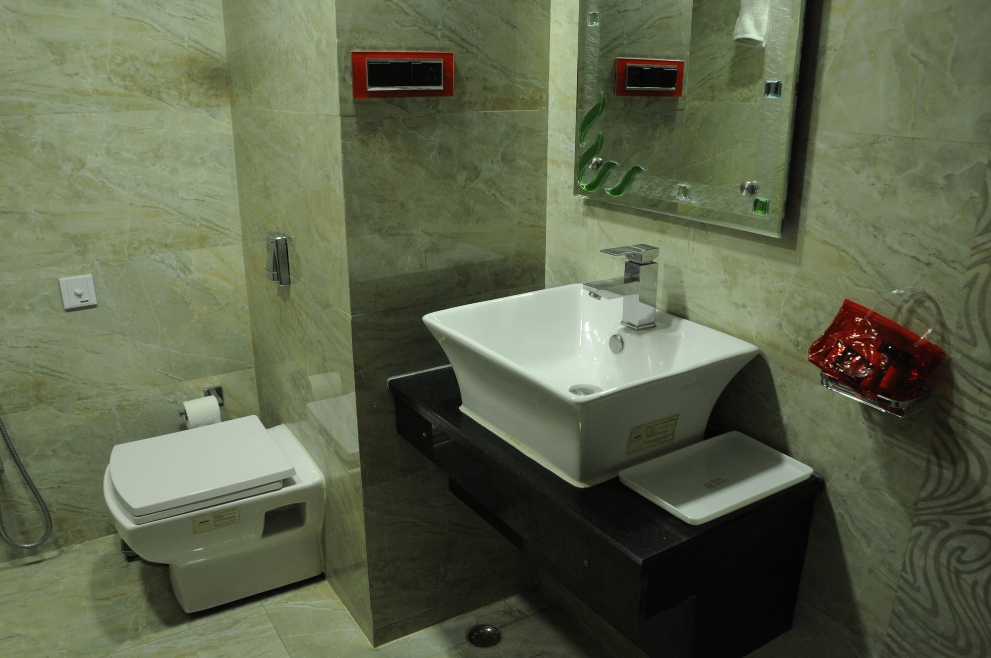 Republic Hotel Патна Екстер'єр фото